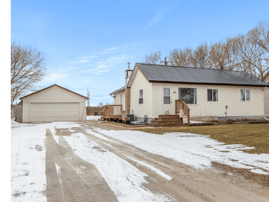 58 Rue des Pignons Street